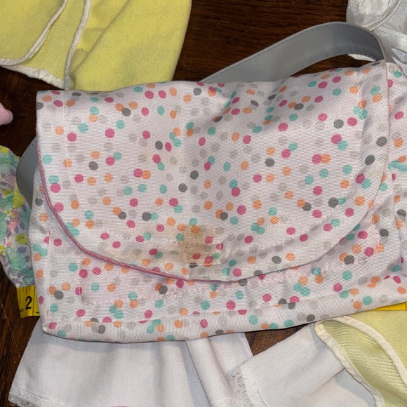 Baby Doll Clothing Bundle With Carry Bag and Mini Bottle Holder - Picture 7 of 9